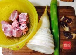 腌笃鲜的做法图解1