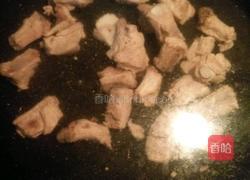 羊排汤手擀面的做法图解2