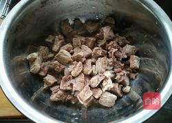 红烧牛肉的做法图解1