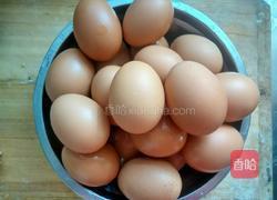 啤酒卤蛋的做法图解1