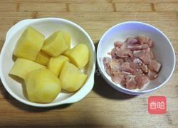香酥土豆鸡肉饼的做法图解1