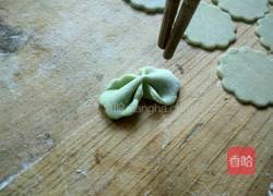 绿色蝴蝶面的做法图解9