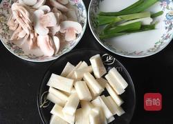 山药鲫鱼汤的做法图解6