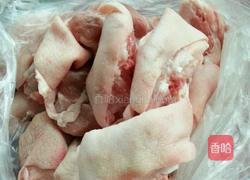 花生猪蹄的做法图解1