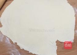 葱油饼的做法图解1