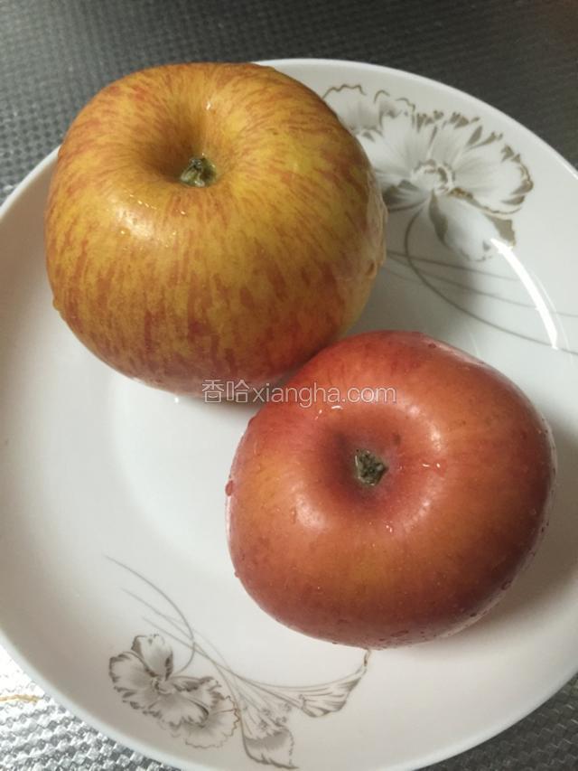 苹果用盐搓洗干净