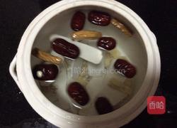 党参北芪淮山炖鸡的做法图解3