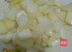 圆葱炒肉的做法图解1