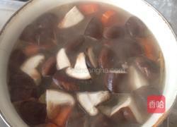 香菇胡萝卜排骨汤的做法图解7