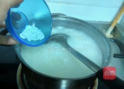 百合银耳大米粥的做法图解5