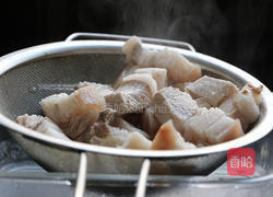 小土豆?fàn)F紅燒肉的做法圖解5