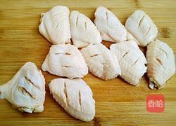 蒜香鸡翅的做法图解1