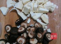 野鸡香菇烧冬笋的做法图解2