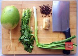 清炖羊肉粉汤的做法图解2