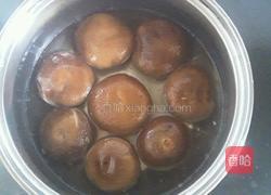 香菇火腿鸡蛋面的做法图解3