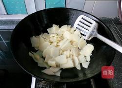 青椒炒土豆片的做法图解2