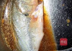 清蒸鲈鱼的做法图解1