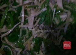 辣椒炒千张肉丝的做法图解4