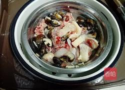 冬菇蒸鸡（蒸蒸日上）的做法图解5