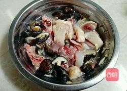 冬菇蒸鸡（蒸蒸日上）的做法图解4