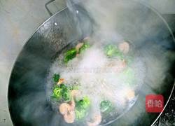 炒螺丝粉的做法图解3