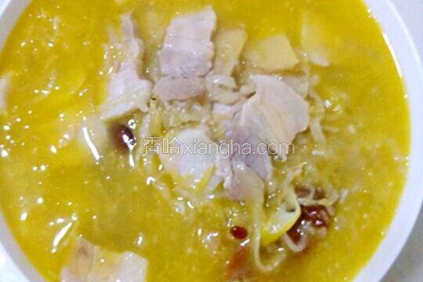酸菜白肉粉丝汤