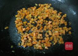 叉烧炒饭的做法图解4