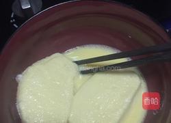 鸡蛋煎馒头片的做法图解3