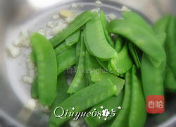 蒜香荷兰豆的做法图解6
