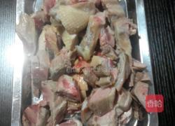 姜丝黄焖鸭的做法图解1