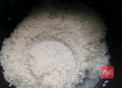 鸡蛋腊味饭!的做法图解2