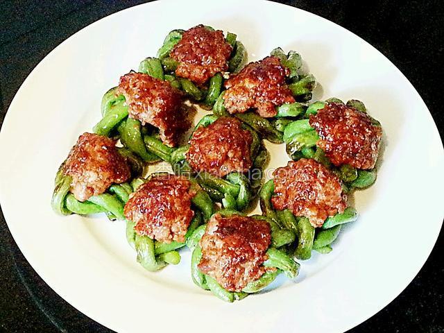 团团圆圆（豇豆酿肉）