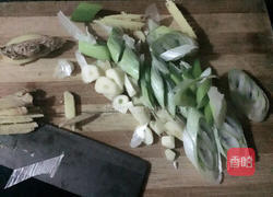 香煎小嘴鱼的做法图解2