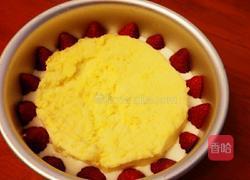 草莓酸奶慕斯的做法图解4