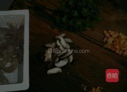 芹菜虾仁粥的做法图解2