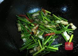 蒜苗炒肉片的做法图解5