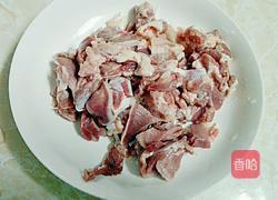 香菇炒猪舌的做法图解1