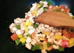 彩椒鸡丁的做法图解11