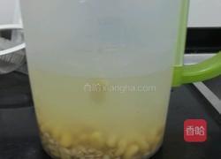 黑芝麻燕麦豆浆的做法图解1