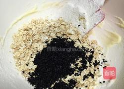 燕麦黑芝麻饼干的做法图解6