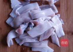 酸辣鱿鱼的做法图解2