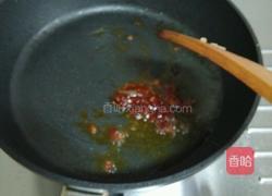 大白菜炒木耳的做法图解4