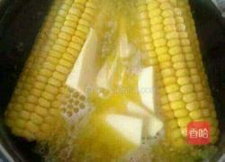 奶油玉米的做法图解4