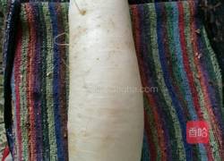 罗卜排骨汤的做法图解1