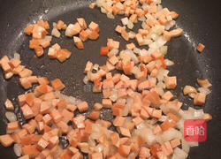 三丁鸡蛋炒饭的做法图解9