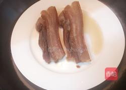 西芹辣椒炒腊肉的做法图解4