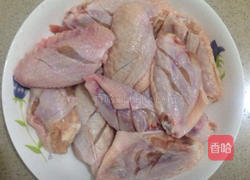 酱油焖鸡翅的做法图解1