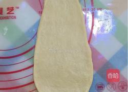 全麦牛角豆沙餐包的做法图解4