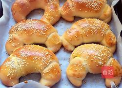 全麦牛角豆沙餐包的做法图解11