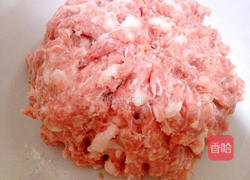 炸丸子的做法图解1